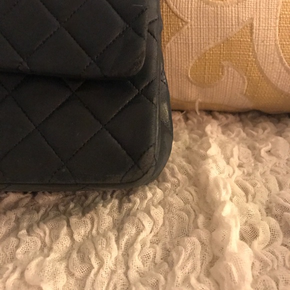 Chanel double flap navy lambskin bag - Picture 4 of 8